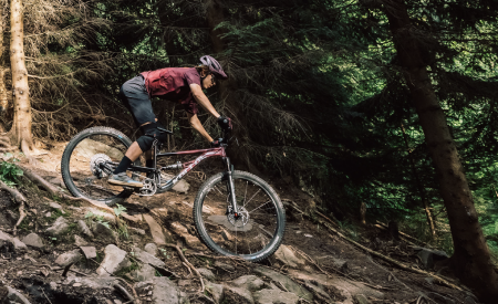 MTB Celoodpružené bicykle